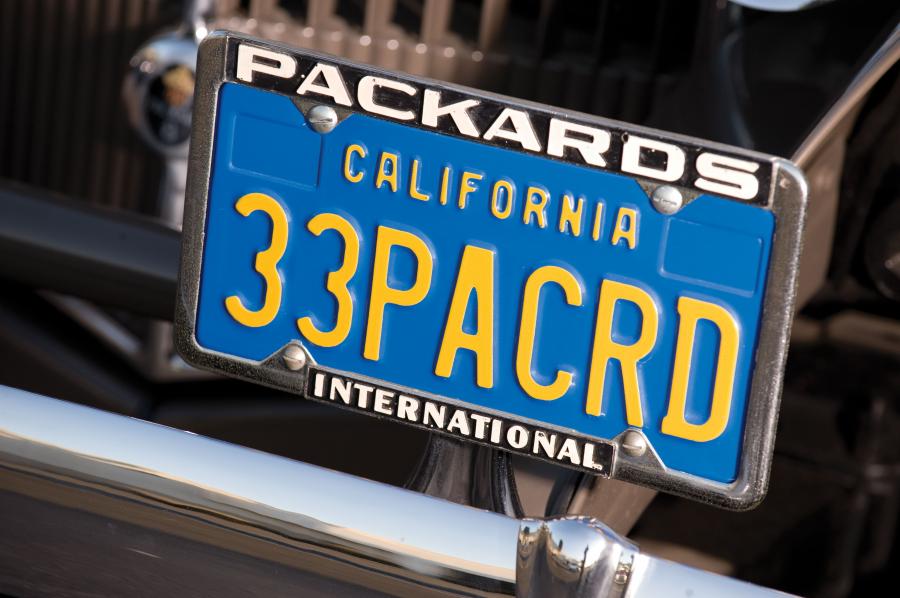  Packard Eight Model 1001 Sedan 1933 года  (фото 2 из 6)